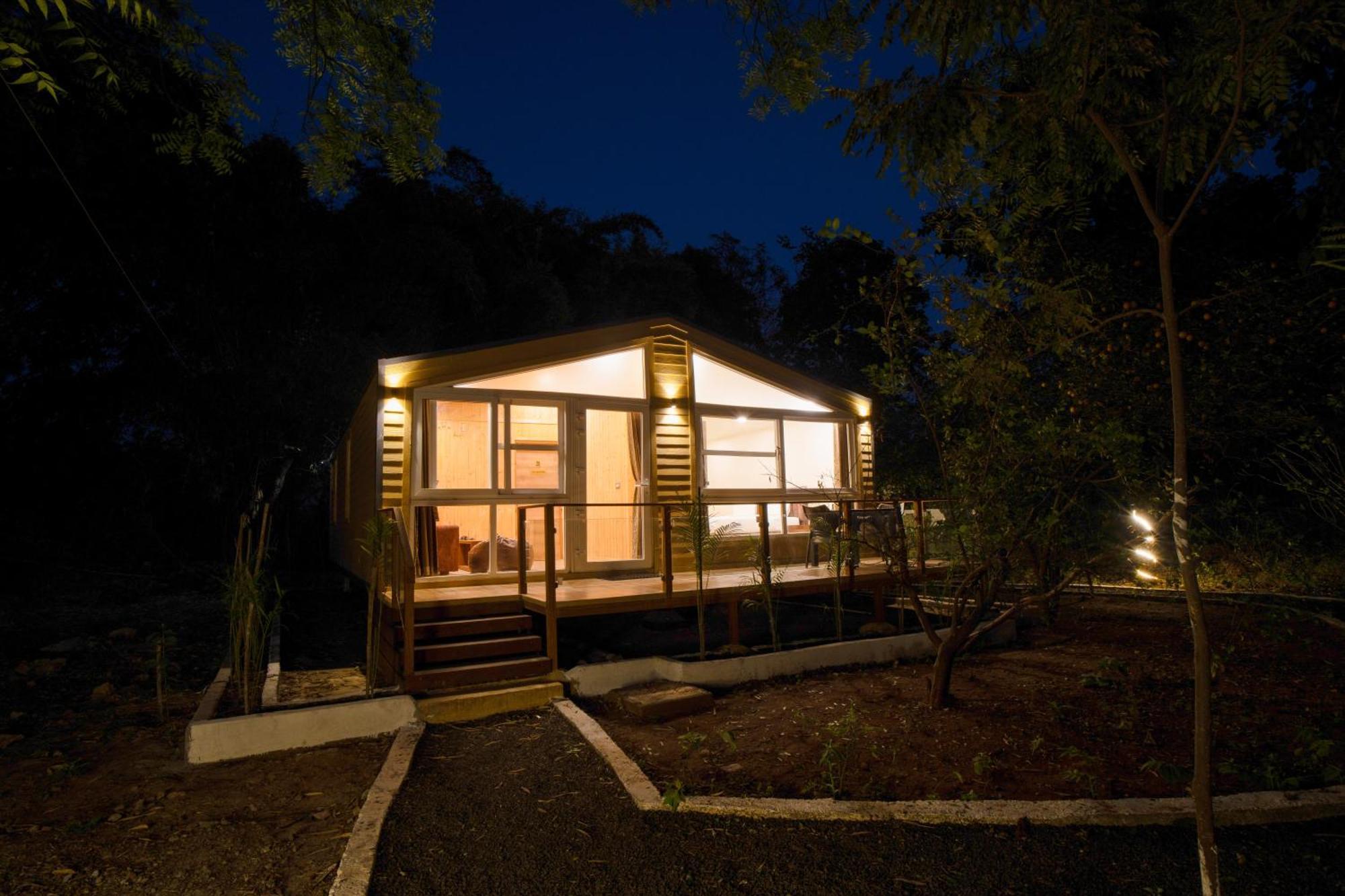 Treebo Premium Mowgli'S Den, Pench Ξενοδοχείο Khawāsa Εξωτερικό φωτογραφία