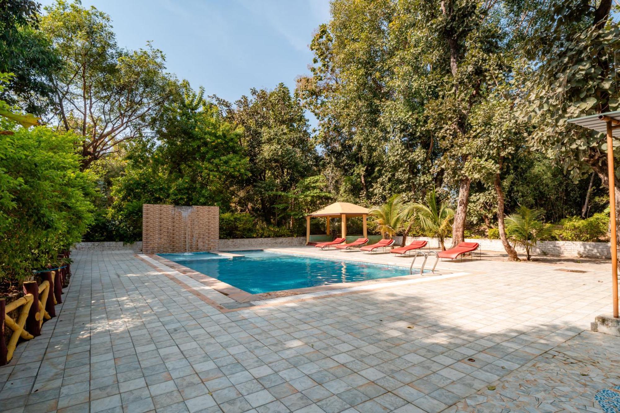 Treebo Premium Mowgli'S Den, Pench Ξενοδοχείο Khawāsa Εξωτερικό φωτογραφία