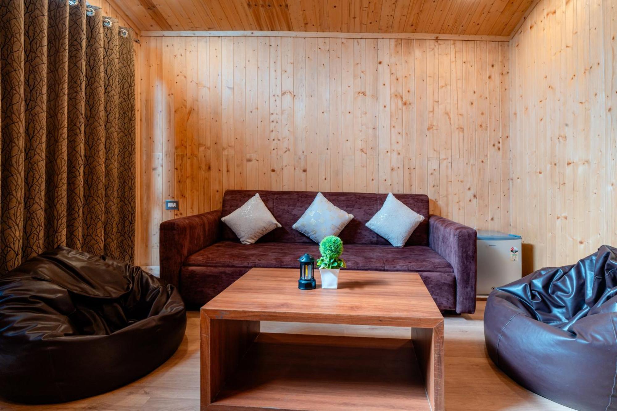 Treebo Premium Mowgli'S Den, Pench Ξενοδοχείο Khawāsa Εξωτερικό φωτογραφία